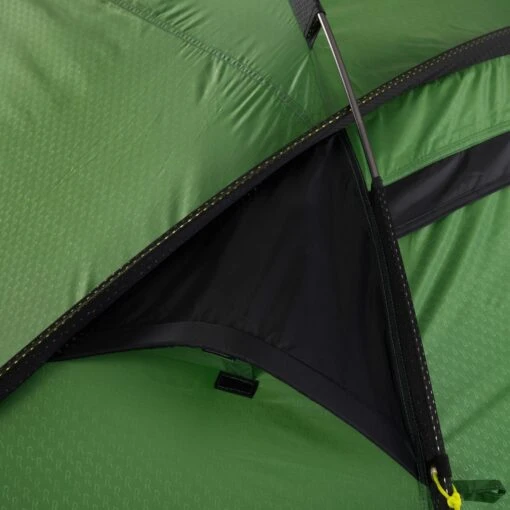 Regatta Adults 3 Man Montegra Geo Tent (Alpine Green) -Quechua Shop kce09c8e4049a257abedc042da41b8101